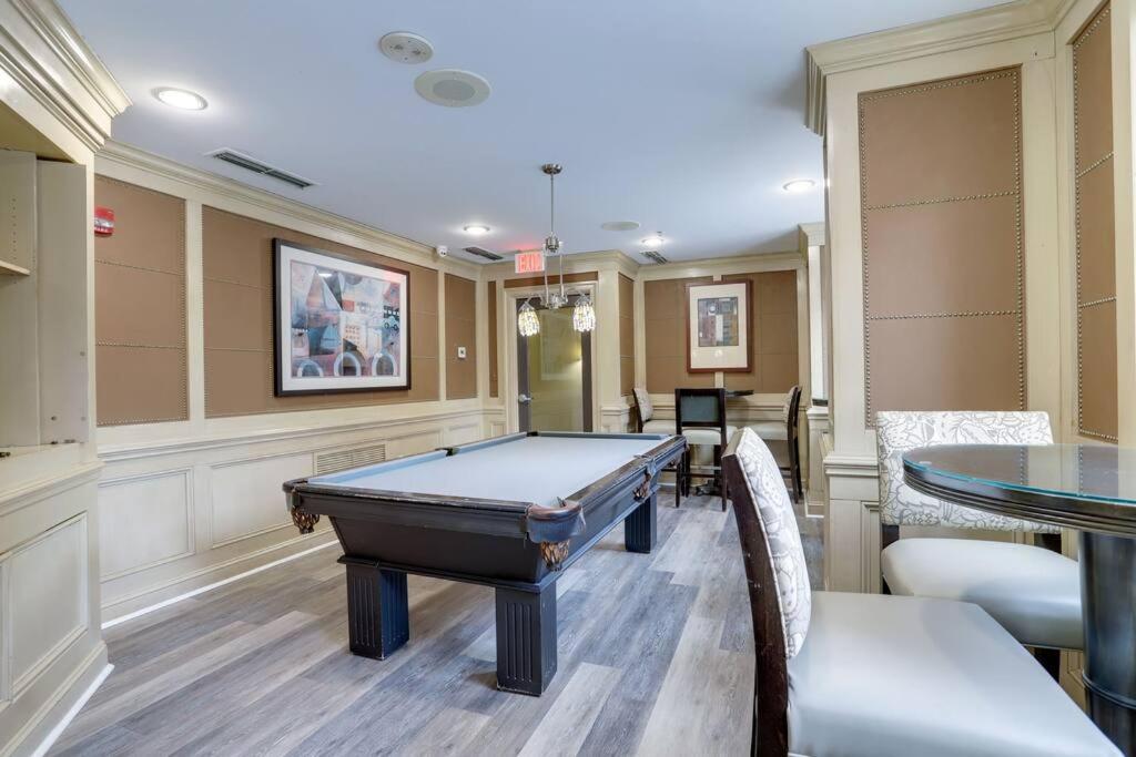 Exclusive Apt In Ballston With Gym Arlington Exteriér fotografie